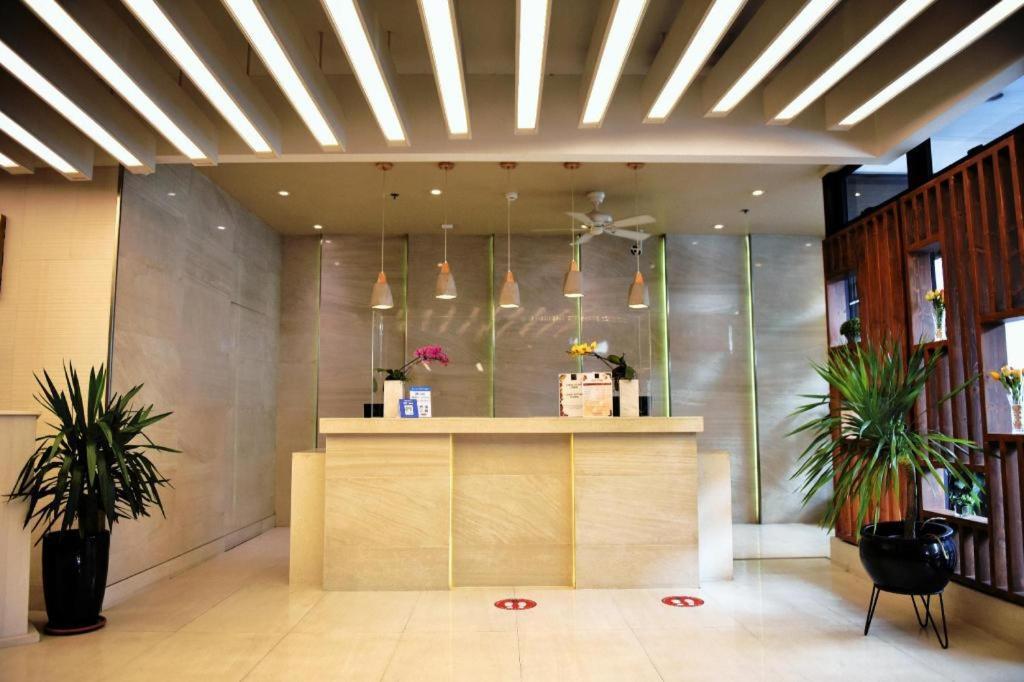 Aura One Hotel Baguio City Eksteriør billede